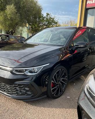 Volkswagen Golf 8 GTD 2.0 200cv DSG