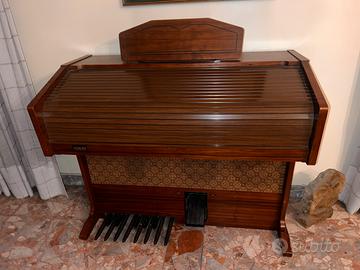 Organo elettrico in legno