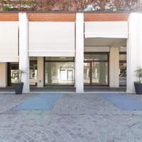 NEGOZIO A BORGOSATOLLO