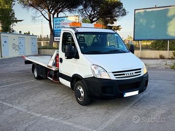Iveco Daily Carro Atrezzi