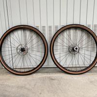 Ruote con  dischi e tubeless