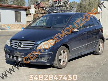 RICAMBI USATI AUTO MERCEDES Classe B W245 1Â° Seri