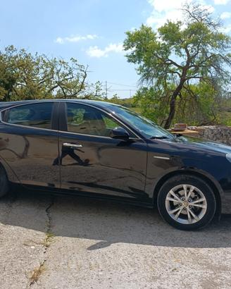 Alfa Romeo Giulietta 1.6 JTD 120 CV  Distinctive