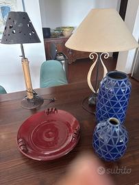 Blocco lampade vasi e piatto