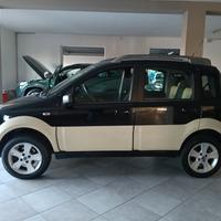 Fiat Panda 1.3 MJT 16V 4x4 Cross