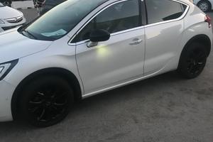DS4 CROSSBACK