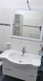 Mobile bagno con specchio