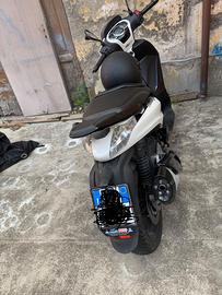 Piaggio Beverly 350 - 2016