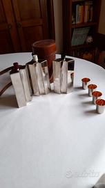 Vecchio porta-fiaschette (con 3 fiaschiette)