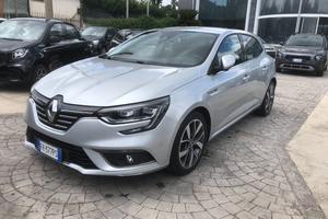 RENAULT Mégane dCi 8V 110 CV EDC Energy Bose