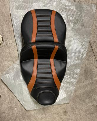 Sella touring e schienale tourpack Harley Davidson