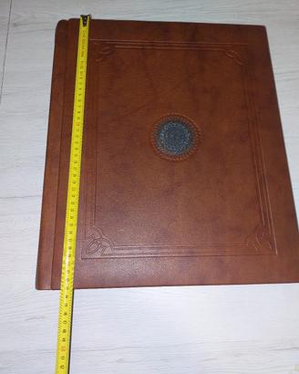 album in vero cuoio con valigia 