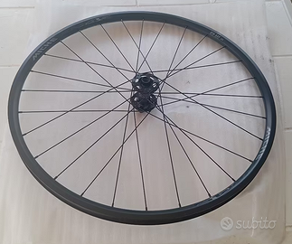 Ruota anteriore MTB 29" NUOVA