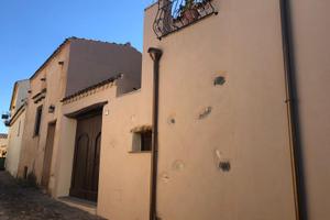 Domo Gallus Zola nel Golfo di Orosei