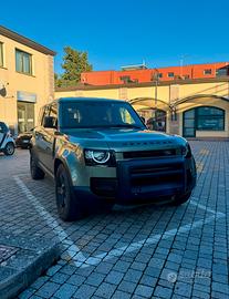 Land Rover Defender 110 APPROVED (verricello orig)