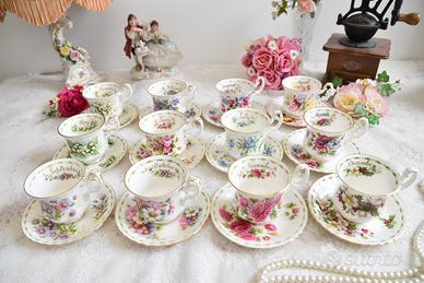 Royal Albert Flower of the Month: 12 Mesi + Teiera