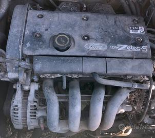 Ricambi ford fiesta 2000