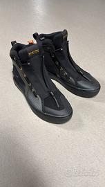 Scarpe Moto marca Ctx  prezzo al paio