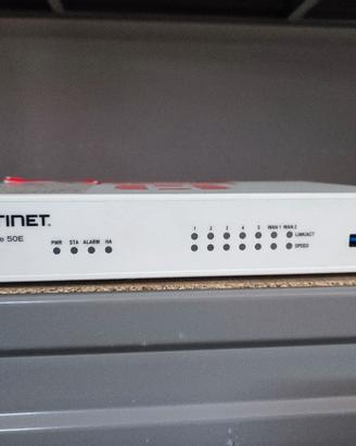 Firewall Fortinet FortiGate 50E