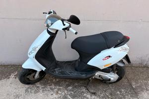Piaggio Zip 50 2T