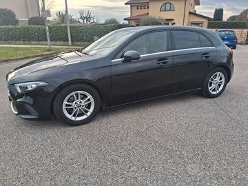 Mercedes-benz A 180 d Automatic Business Extra