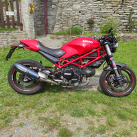 Ducati Monster 695