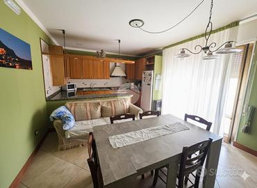 3 LOCALI A MONTESARCHIO