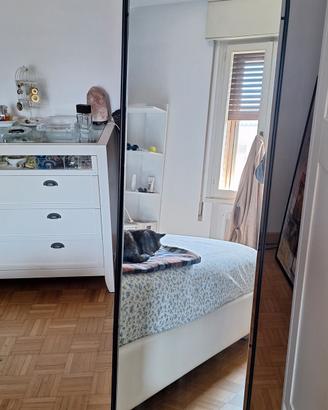 Specchio a figura intera