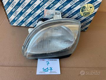 Faro anteriore sinistro Fiat 600