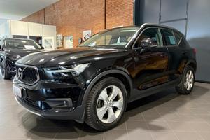 VOLVO XC40 D3 Geartronic Momentum LED - TETTO -