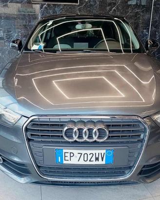 AUDI A1 SPB 1.6 TDI S tronic S Line edition plus