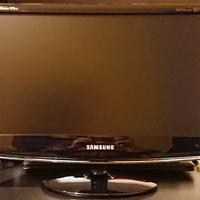 TV Samsung e Telecamera per tv. 
