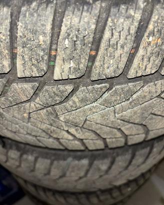 4 gomme e cerchio da 17 bmw x1 