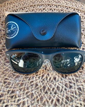 ReyBan new wayfarer