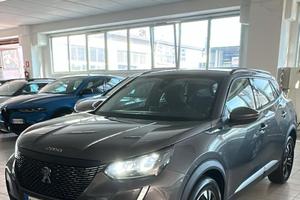 PEUGEOT - 2008 - BlueHDi 100 S&S Allure Navi Pack