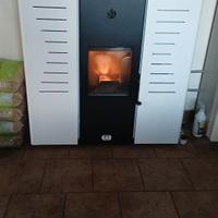 stufe a pellet idro da 15 / 30 kw 