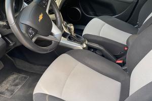 Cruze 1.6 4 porte