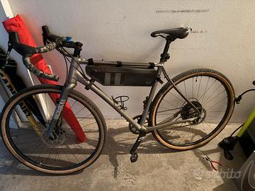 Bici gravel uomo Rondo