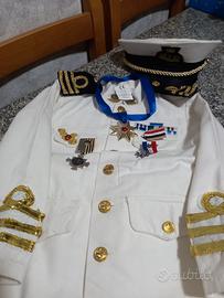 vestito ufficiale della marina 