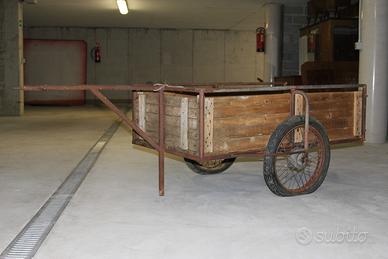 Attrezzatura vecchia