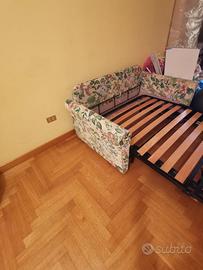 Divano letto con rete ortopedica