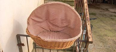 Cuccia in vimini