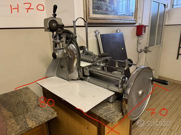 Affettatrice a volano Italiana Macchi