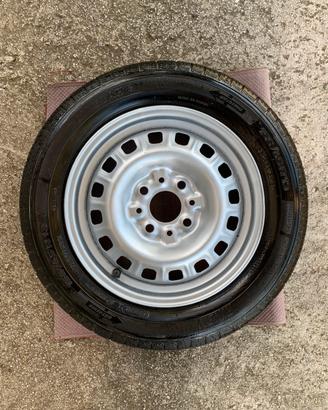 Coppia pneumatici estivi con cerchi 155/65/13