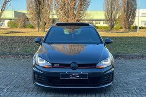 Volkswagen Golf GTI Performance 2.0 TSI DSG 3p