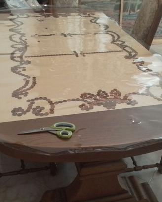 Tavolo allung. Massello rovere con mosaico in vere