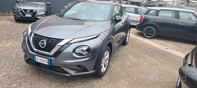 Nissan Juke 1.0 DIG-T 114 CV N-Connecta