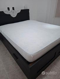 1 materasso matrimoniale 
