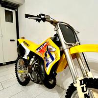 Cross Suzuki RM 125