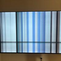 Tv 65 pollici hisense cristalli rotti